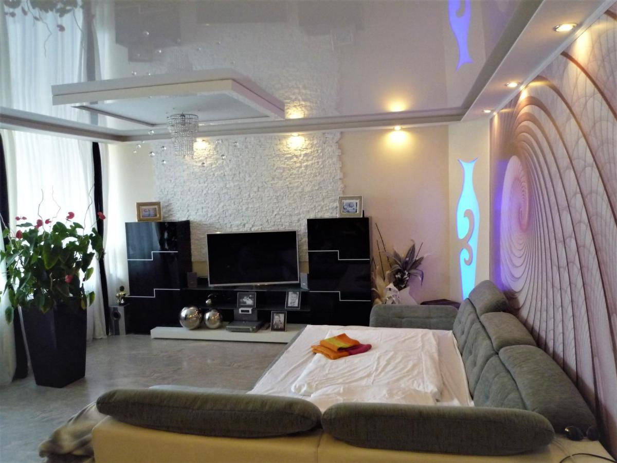 Private Apartment Laatzen City Hannover Eksteriør billede